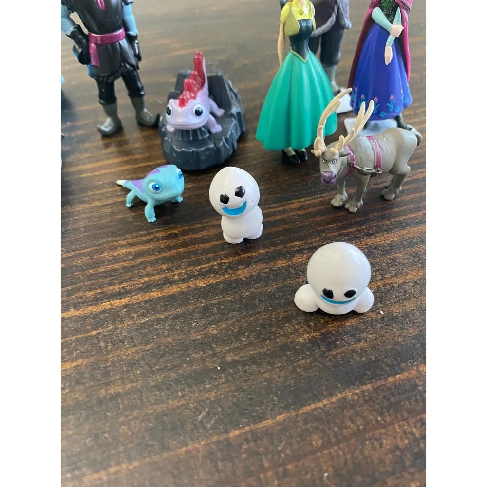 Disney Frozen Figure Lot Elsa Anna Kristoff Olaf Sven Bruni Snowgies 10pc Toy